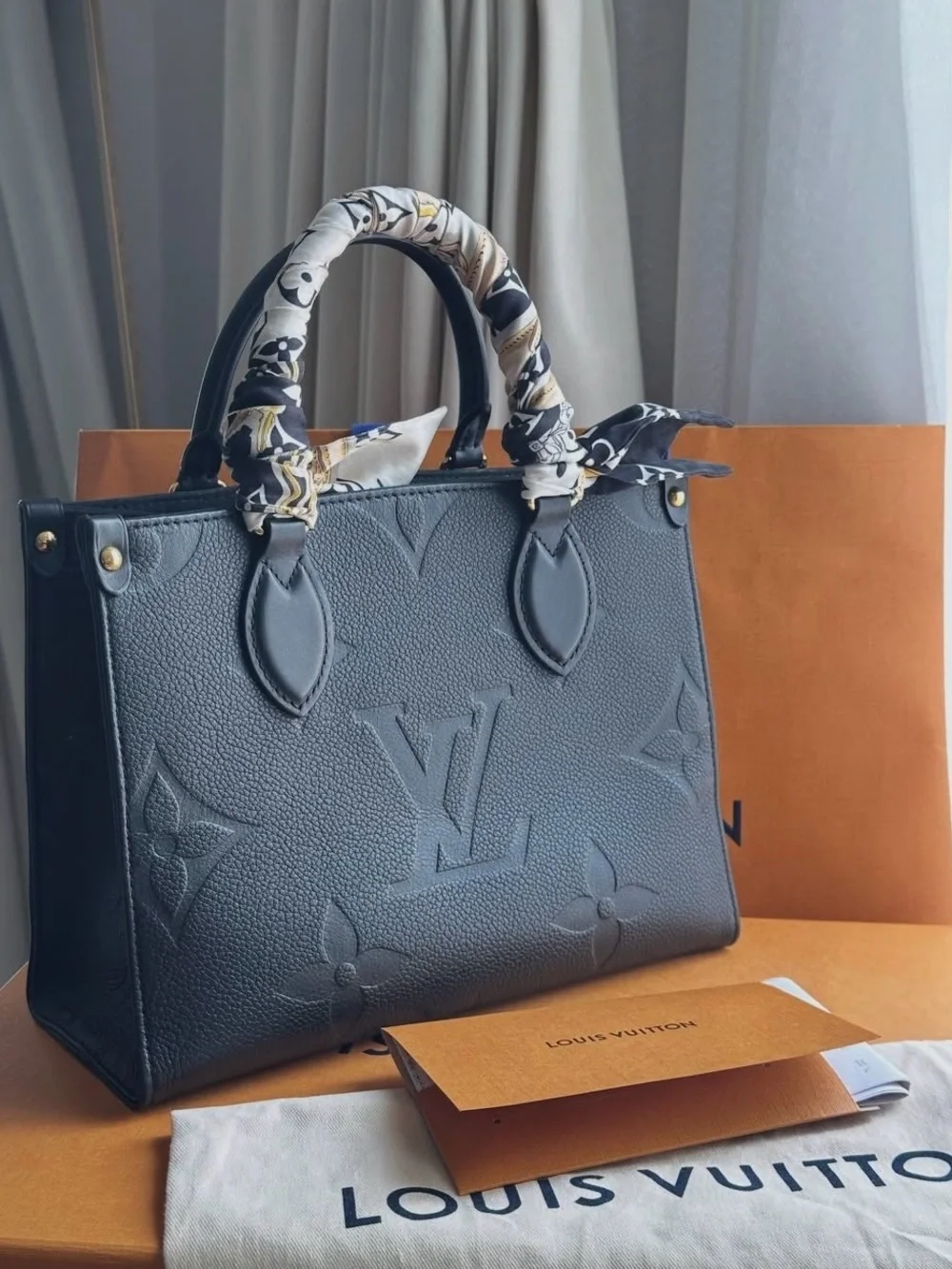 Louis Vuitton OnTheGo Tote Monogram Empreinte Giant PM